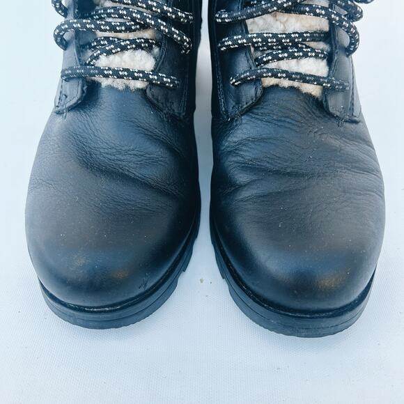 Sorel Women’s Emelie Lace Up Ankle Boots Black Leather Cozy 8 Shearling Winter - Picture 6 of 13